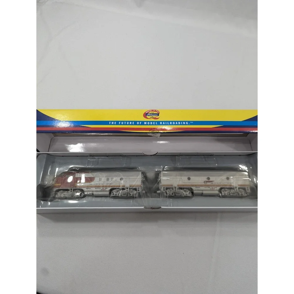 Athearn‎ Sante Fe F7A-F7B 29215 Sante Fe Train And Cart 37L 37A New Open Box
